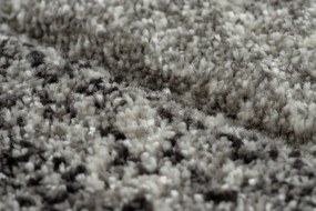 Kusový koberec FEEL Triangle sivý