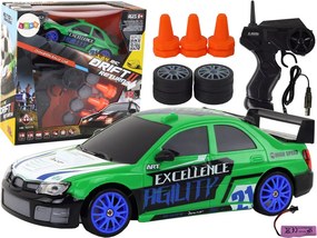 LEAN Toys Športové autíčko s diaľkovým ovládaním R/C v mierke 1:24, zelené, s vymeniteľnými kolesami