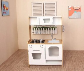 Drevená detská kuchynka so svetlom a zvukom