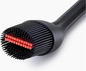 Silikónová mašlovačka GrillOut – Joseph Joseph