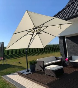 Štýlový sivý slnečník MINI ROMA 2,5 × 2,5 m