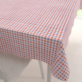 Biante Dekoračný obdĺžnikový obrus Leona LN-028 Červeno-modré káro 80x120 cm