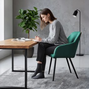 Sada dvoch jedálenských stoličiek ESTELLE zamatové, zelené / čierne nohy (2 ks)