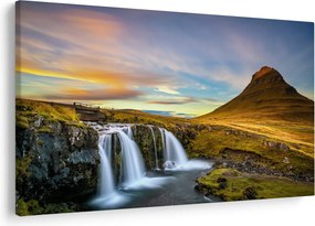 Obraz hory a vodopádov na Islande (90x60 cm)