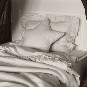 Boho vankúš hviezda s bublinkami vanilka 50 cm