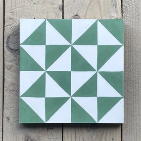 Cementové dlaždice s trojuholníkovým motívom v zelenej a bielej farbe - Ref. 241 | Articima