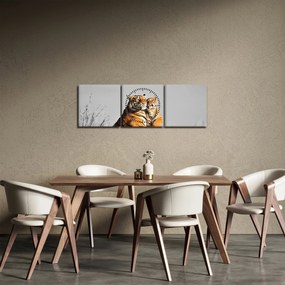 Obraz - Tigrice a jej mláďa, čiernobiely variant (s hodinami) (90x30 cm)