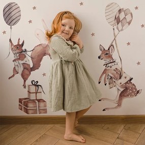 Gario Detská nálepka na stenu Party animals - srnka a veverička s balónmi