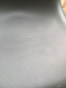 AKCIA Čierna barová stolička CARBRY LAMAL s čiernymi nohami II. akosť