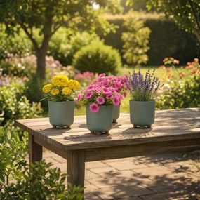Plastový květináč na nožičkách Terra 21x19,3 cm - výber z 6 prevedení