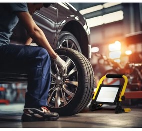 LED Prenosný reflektor TIGRA LED/50W/4000K IP54 čierna/žltá