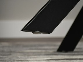 Jedálenský stôl Rompa (čierna). Akcia -20%. Vlastná spoľahlivá doprava až k Vám domov. 1137163