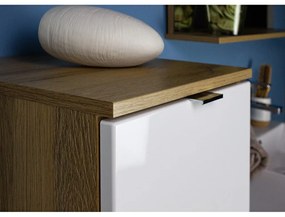 Biela skrinka s dubovým dekorom Germania Mauresaa, výška 120 cm