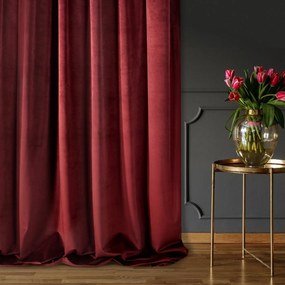 ZATEMŇOVACÍ ZÁVES NA PÁSKE VILLA 140X270 CM TMAVÁ BORDOVÁ
