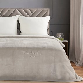 Deka CLARA 1 tmavobéžová