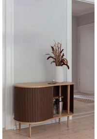 Nízka komoda v dekore duba v hnedo-prírodnej farbe s posuvnými dverami 100x67 cm Audacious – UMAGE