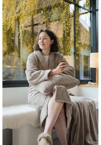 Dekoračný vankúš z mikroplyšu 45x45 cm Pippa – Tiseco Home Studio