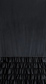 Dekorstudio Luxusný záves CARLI na pásku s volánikmi a trblietavým pásom kryštálov - čierny Rozmer závesu: 140x270cm