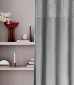 Elegantný sivý zatemňujúci záves so striebornými kruhmi 140x280 cm