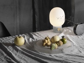 Audo Copenhagen Stmievateľná stolná lampa JWDA Concrete Light Grey/Brass