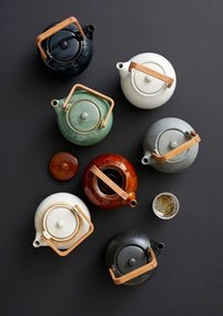 Tmavomodrá keramická kanvica na čaj so sitkom 1,2 l Gastro Blue – Bitz