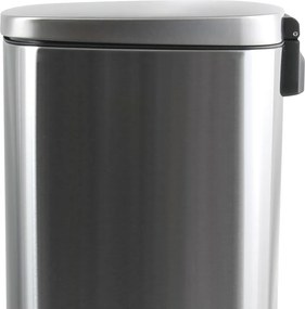 Nášľapný oceľový odpadkový kôš v matne striebornej farbe 50 l Akira – Spirella