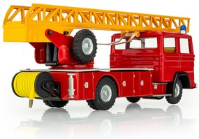 Hasičské auto s rebríkom - Mercedes