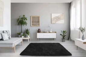 Protišmykový koberec SHAGGY čierny