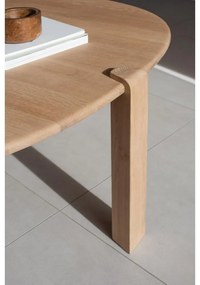 Okrúhly konferenčný stolík z dubového dreva v prírodnej farbe ø 100 cm Kulin – Gazzda