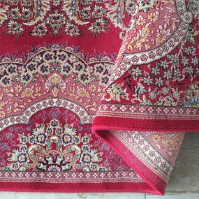 Exkluzívny červený koberec s krásnym vzorom Šírka: 150 cm | Dĺžka: 230 cm