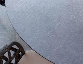 Locarno jedálenský stôl s HPL doskou Ø160 cm antracitový