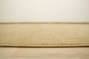 Metrážny koberec Forest 50 medový