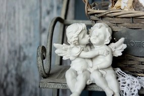 Obraz sošky anjelikov na lavičke - 60x40