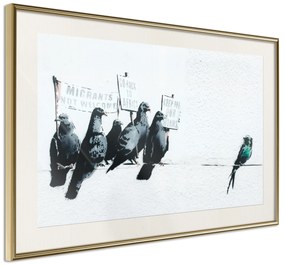 Artgeist Plagát - Xenophobic Pigeons [Poster] Veľkosť: 45x30, Verzia: Zlatý rám s passe-partout