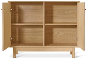 Skrinka z jaseňového dreva s ozdobnými dvierkami