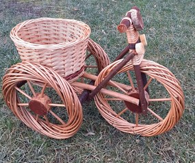 HRADIL Proutěná tříkolka 38 x 32 x 25 cm