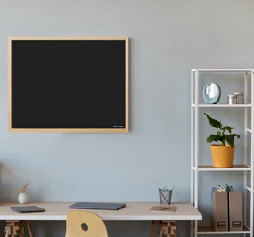 Toptabule.sk MTDR6040C Čierna magnetická tabuľa v prírodnom drevenom ráme 200x100cm /