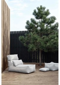 Svetrlosivý zahradný puf Blomus Cloud