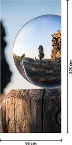 Fototapeta na dvere - Lupa a krajina (95x205cm)