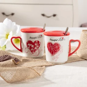 Sada hrnčekov Beautiful Love I z przykrywką 350ml