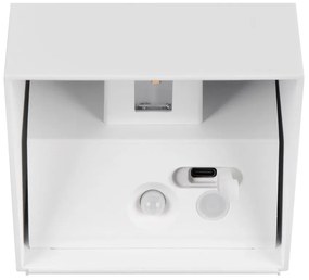 LED nástenné vonkajšie svietidlo so senzorom pohybu na USB (výška 10 cm) Genie – Trio