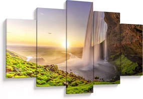 Obraz - Seljalandsfoss spoza vnútra jaskyne (150x105 cm)