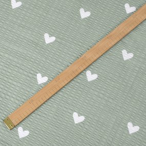 Goldea bavlnený krep - srdiečka na šalviovo zelenom 160 cm
