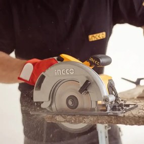 Okružná píla INGCO CS18568 – 1600W, 185mm | INDUSTRIAL píla na drevo