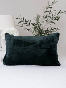 Obliečka na vankúš mikroplyš 50 × 70 cm – Laura tmavo zelená