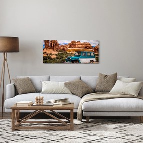 Obraz terénneho auta v horách (120x50 cm)