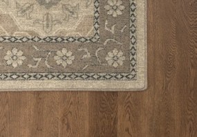 Koberec Agnella Isfahan Fukus svetlobéžový