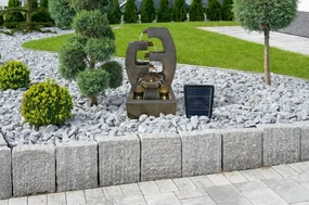 Záhradná solárna fontána BestBerg SF-06 / polyresin / 27,5 x 18 x 47,5 cm
