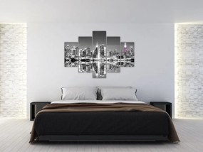 Obrázok - New York a fialový mrakodrap (150x105 cm)