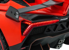 Ramiz Lamborghini Veneno Červené vozidlo